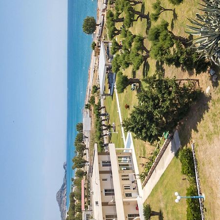 Al Mare Apartments Afantou Exteriör bild