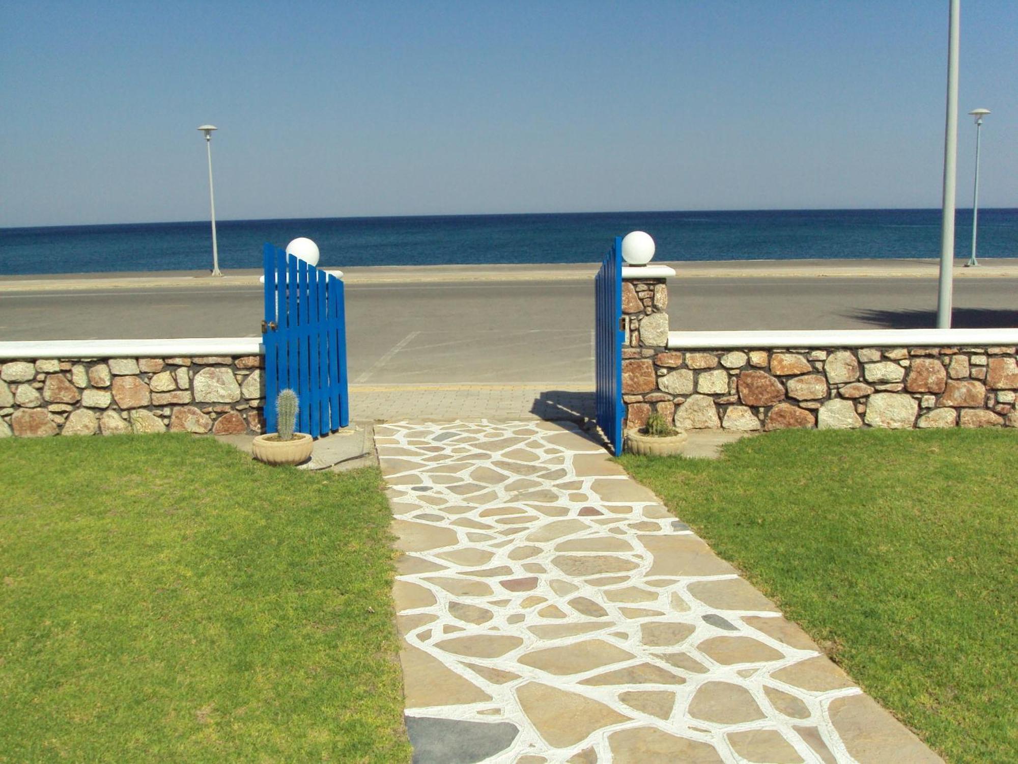 Al Mare Apartments Afantou Exteriör bild